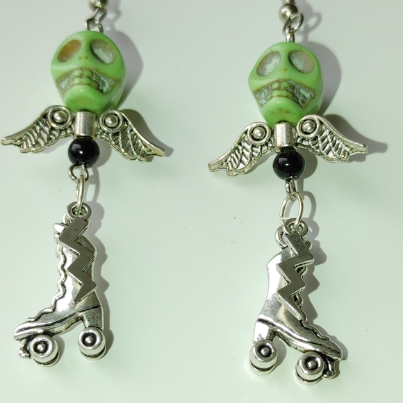 Skater de los muertos - Picture 4 of 5